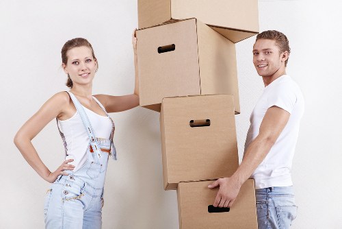 Flat and apartment removal support in Grove Park